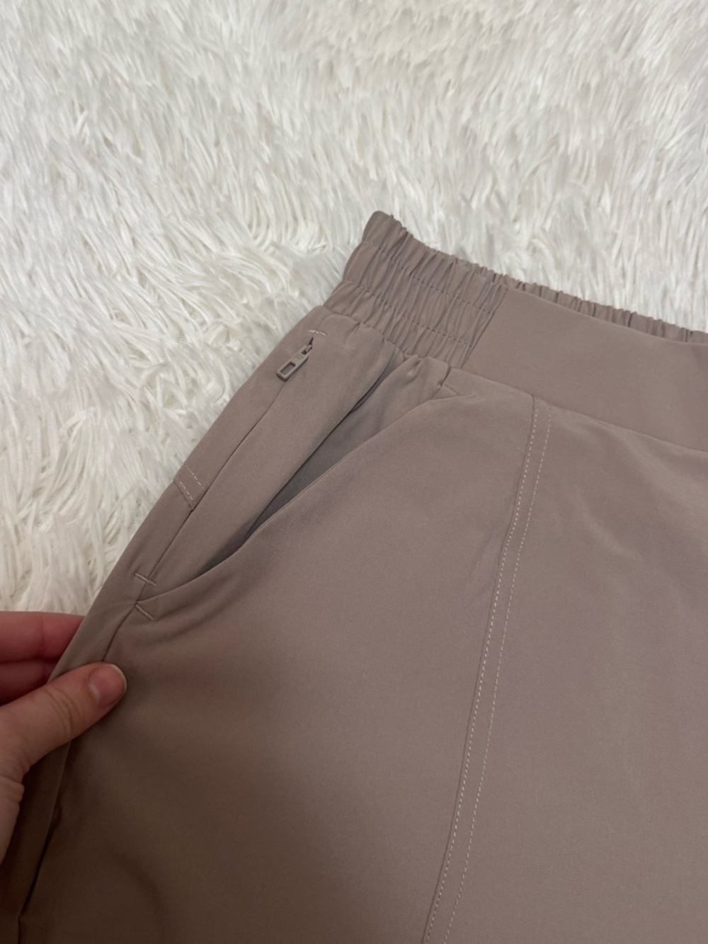 Fabletics Downtown wide leg pant Fabletics Taupe Wide-Leg Pull-On Pants - Picture 4 of 8